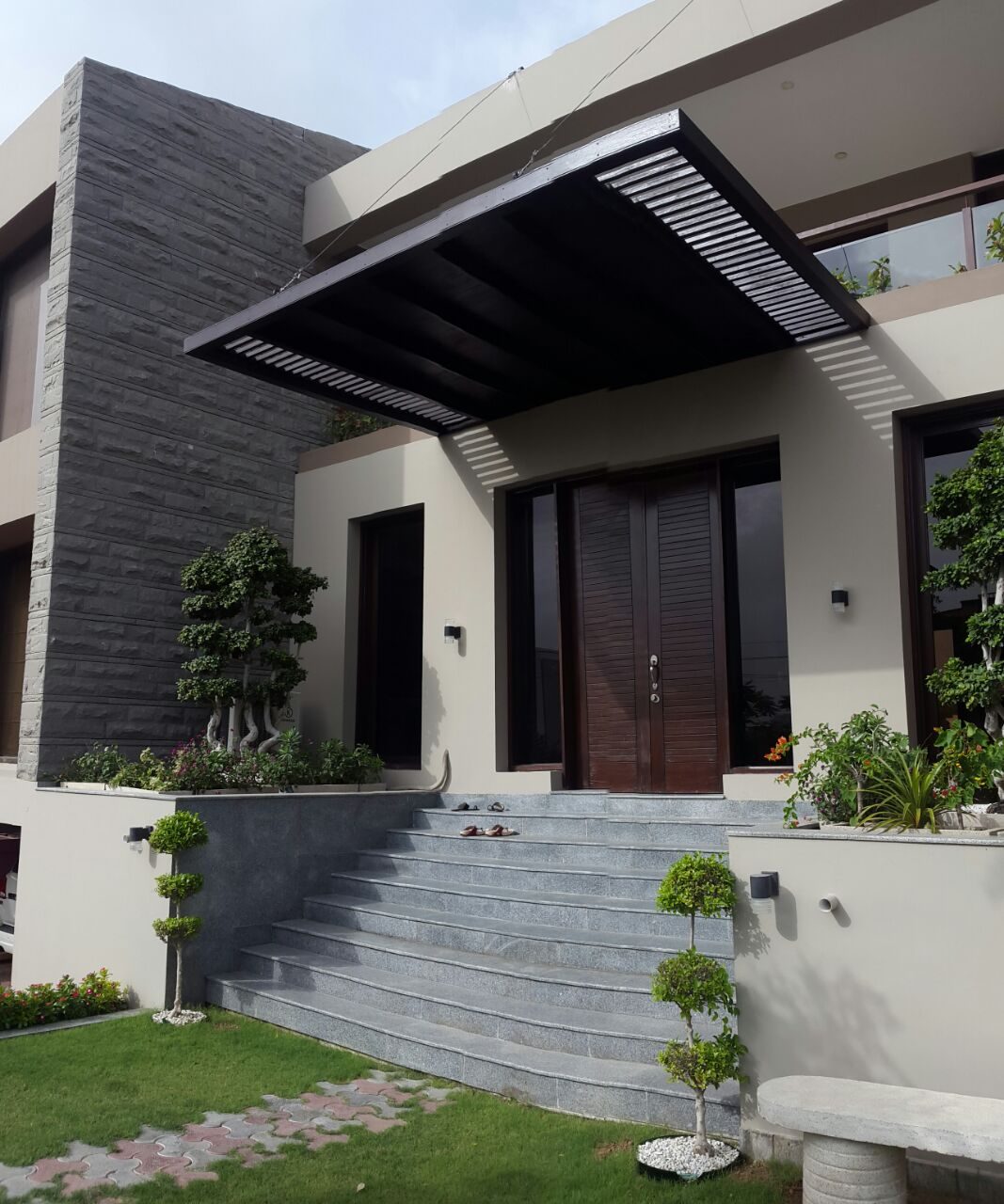 XTR Soffit — view 4