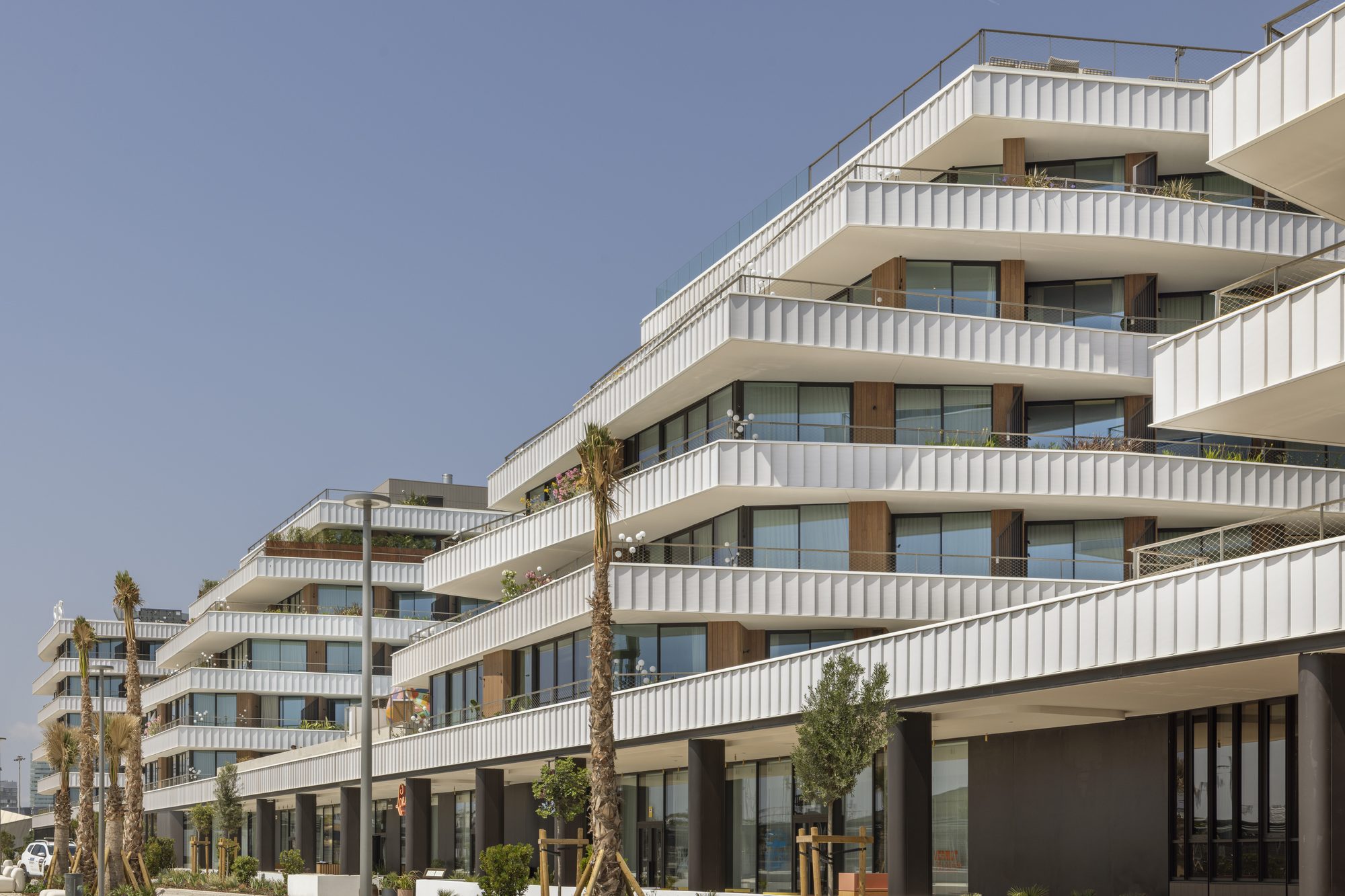 Hotel Forum — 4