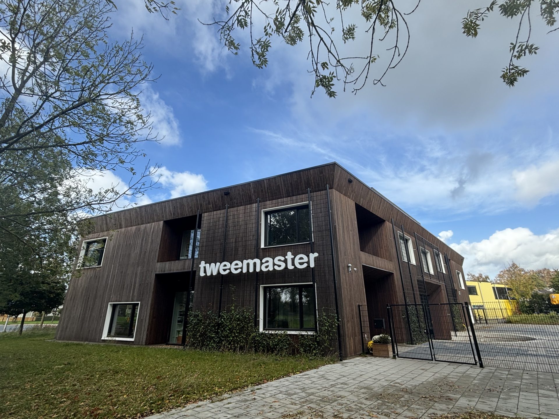 Tweemaster Headquarters